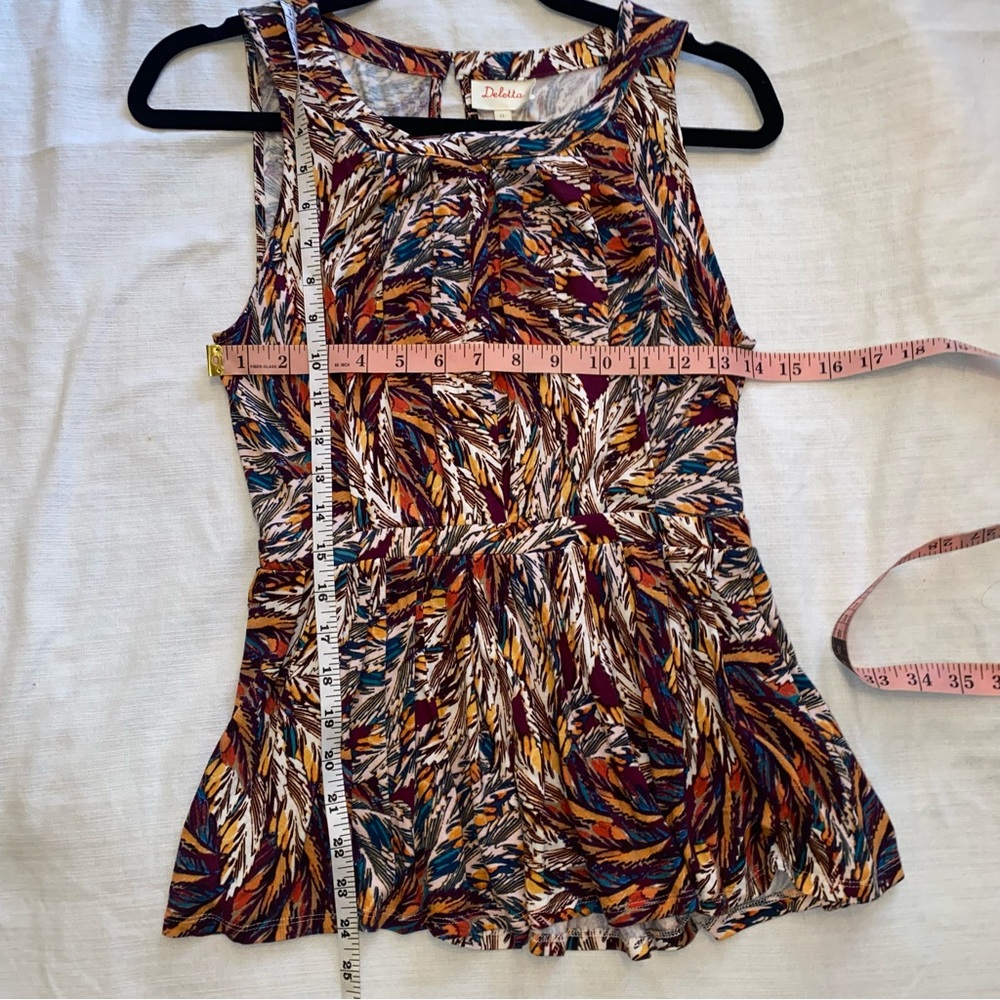 EUC Delletta Sz Xs pleated tank top
